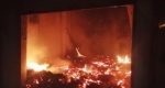 हावड़ा : बागनान स्टेशन के निकट लगी आग, कई दुकानें जलकर राख