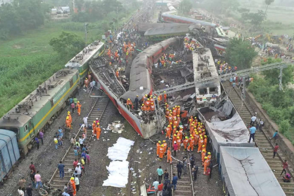 ओडिशा ट्रेन हादसे पर बंगाल में सियासी घमासान शुरू