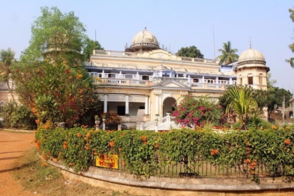 Puja Tour Plan : बंगाल के इन Destinations की करें सफर और वो भी …