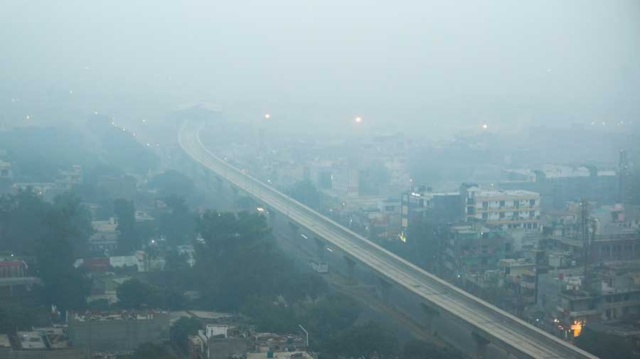 Kolkata Pollution : सबसे प्रदूषित शहरों की सूची में कोलकाता तीसरे नंबर ...